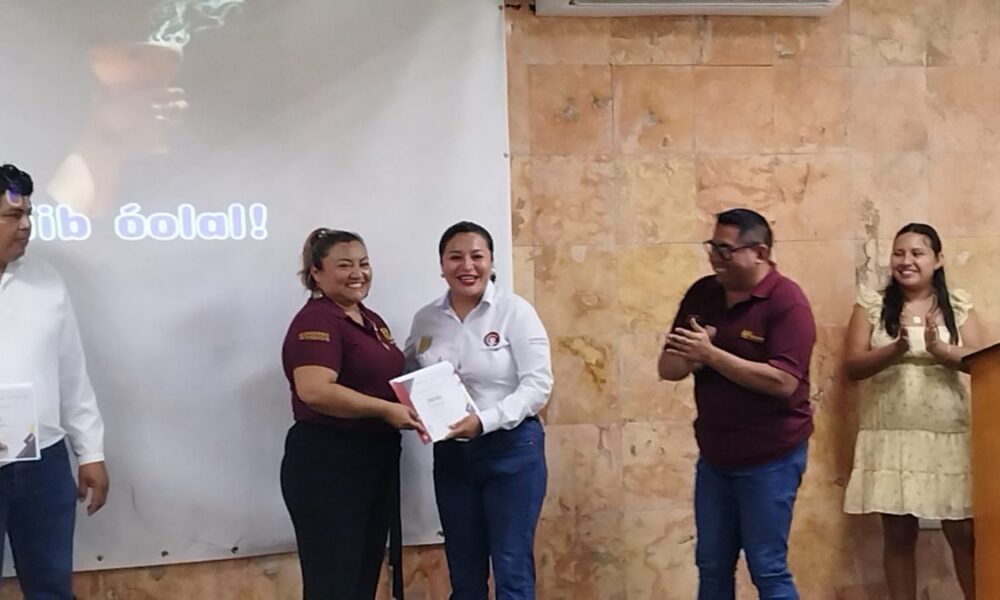 ICAT ACCIÓN MÓVIL DZIBALCHÉN PRESENTE EN LA ACTIVIDAD EN CONMEMORACIÓN DEL DÍA INTERNACIONAL DE LA LENGUA MATERNA