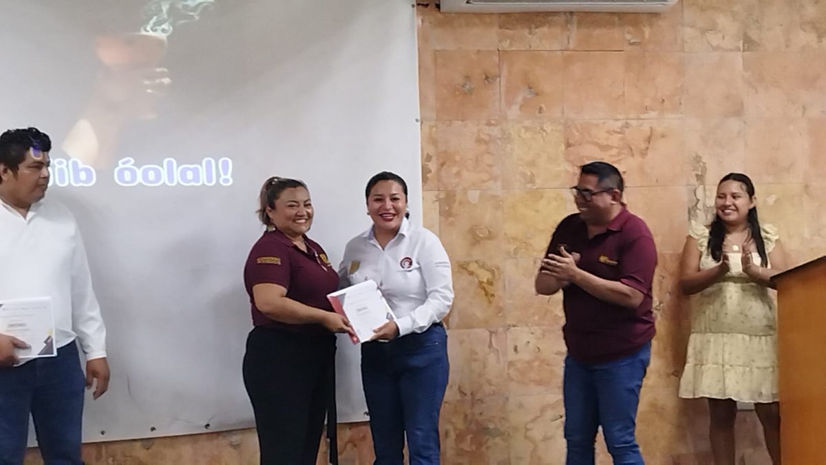 ICAT ACCIÓN MÓVIL DZIBALCHÉN PRESENTE EN LA ACTIVIDAD EN CONMEMORACIÓN DEL DÍA INTERNACIONAL DE LA LENGUA MATERNA