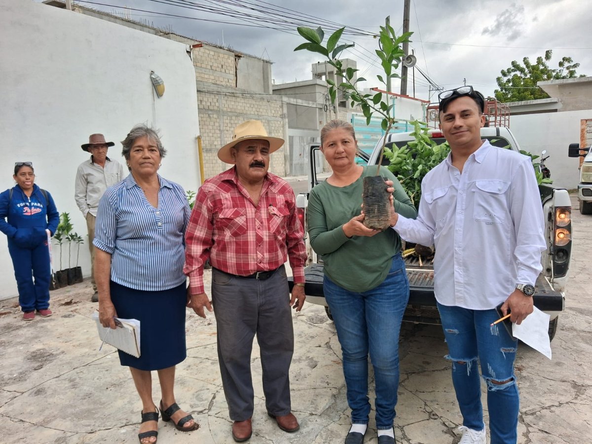 SDA ENTREGA PLANTAS FRUTALES PARA PROMOVER EL DESARROLLO ECONÓMICO DE LA REGIÓN DE ATASTA