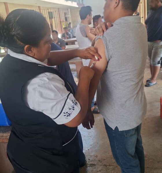 REFUERZA CERCO SANITARIO EN CENTRO PENITENCIARIO DE CARMEN CON JORNADA DE VACUNACIÓN
