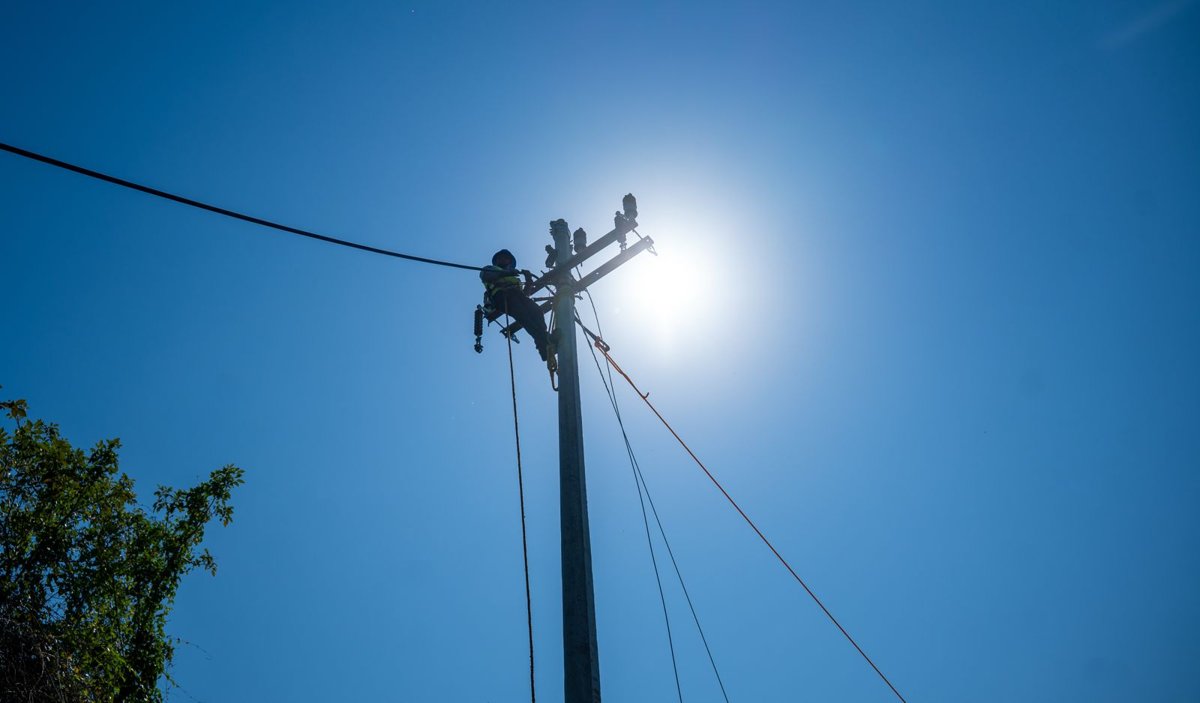 AVANZA SUBESTACIÓN ELÉCTRICA EN ATASTA; FORTALECERÁ EL SUMINISTRO Y DARÁ CERTEZA ENERGÉTICA A LA REGIÓN: LHR