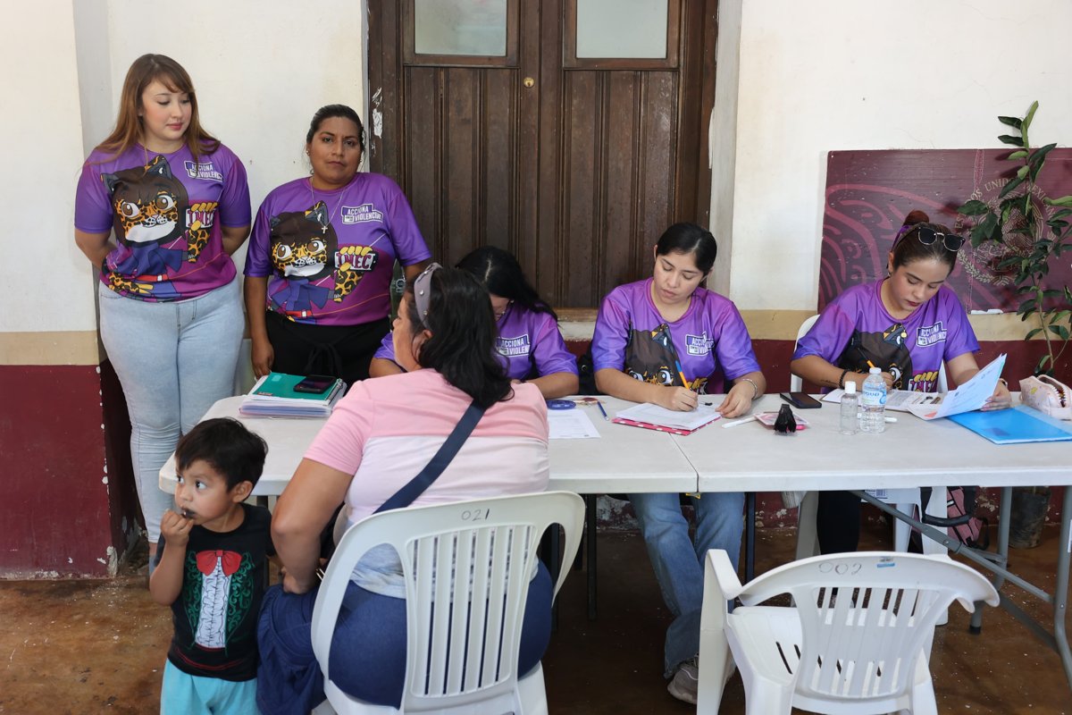 LA UNIDAD ITINERANTE “LA VIOLETA” BRINDA 156 SERVICIOS GRATUITOS A MUJERES