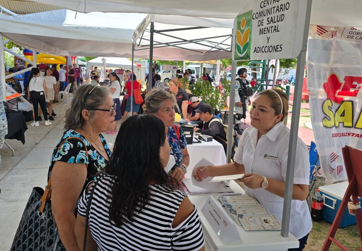 FORTALECEN SALUD MENTAL EN JÓVENES CON CHARLAS EN SITIOS PÚBLICOS