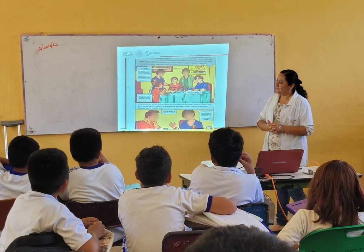 IMPARTEN PLÁTICAS EN PLANTELES DE CANDELARIA Y ESCÁRCEGA SOBRE SALUD MENTAL Y ADICCIONES