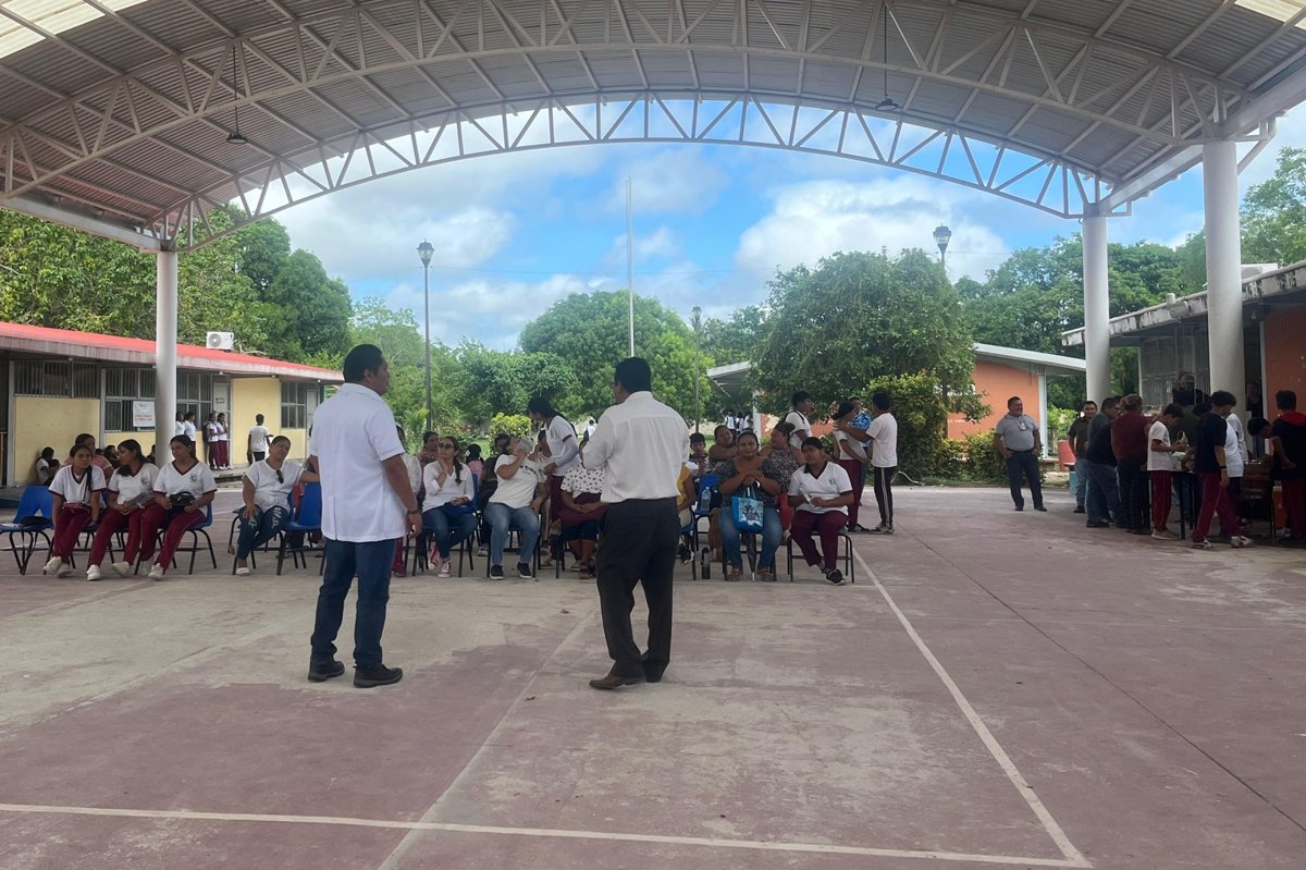 CECOSAMA ESCÁRCEGA PROMUEVE LA SALUD MENTAL EN ENTORNOS ESCOLARES Y FAMILIARES