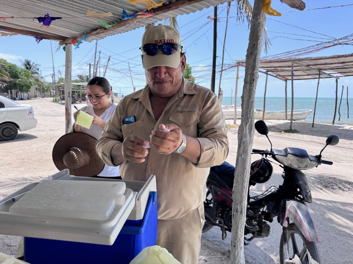 REALIZAN JORNADA INTENSIVA DE VACUNACIÓN ANTIRRÁBICA EN CARMEN