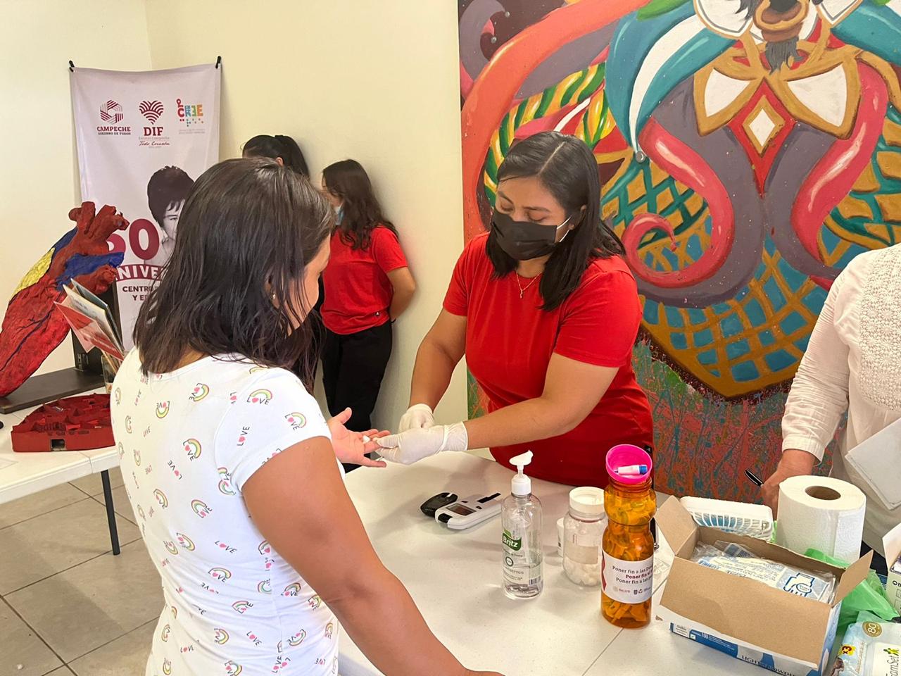 PREVIENEN ENFERMEDADES CRÓNICAS EN PERSONAS MAYORES