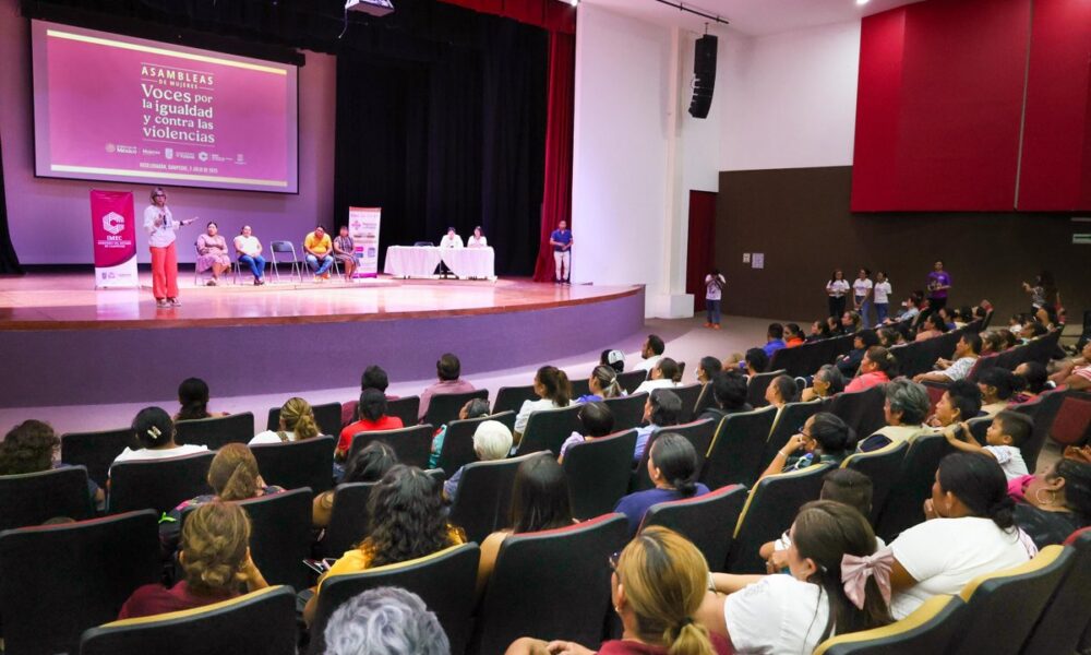 250 MUJERES DE HECELCHAKÁN PARTICIPAN EN LA “ASAMBLEA DE MUJERES, VOCES POR LA IGUALDAD Y CONTRA LAS VIOLENCIAS”