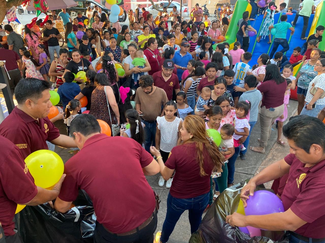 FESTEJO DEL DÍA DEL NIÑO EN PALIZADA: UN EVENTO LLENO DE ALEGRÍA Y SONRISAS EN UN AMBIENTE LLENO DE ALEGRÍA, COLORES Y EMOCIONES, EL ICAT ACCIÓN MÓVIL DEL MUNICIPIO DE PALIZADA CELEBRÓ CON ENTUSIASMO EL DÍA DEL NIÑO EN L
