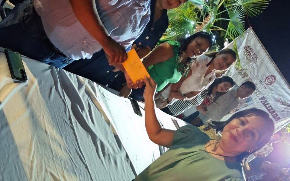 EVENTO DE ENTREGA DE CONSTANCIAS Y CONCURSO DE ALTARES