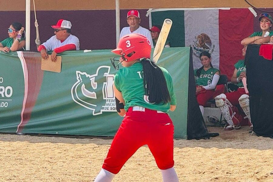 MARÍA FERNANDA TADEO, ORGULLO CAMPECHANO, LOGRA PLATA EN EL PANAMERICANO DE SOFTBOL Y CLASIFICA AL MUNDIAL