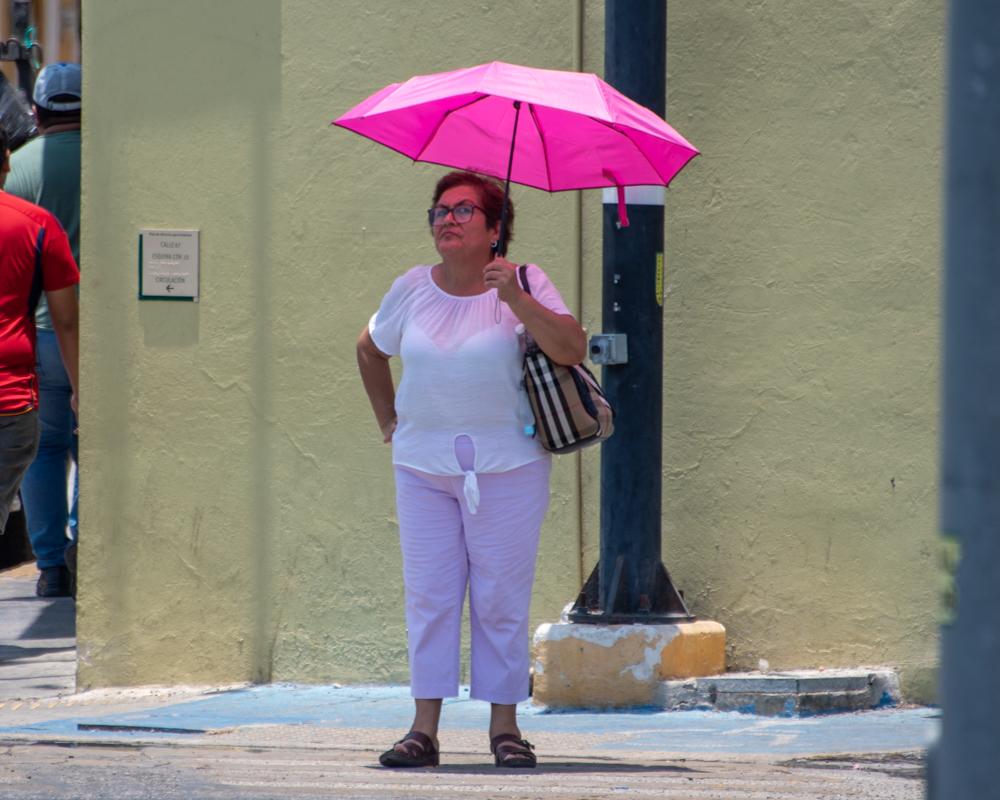 LLAMAN A MANTENER MEDIDAS PREVENTIVAS Y PROTEGERSE DE ALTAS TEMPERATURAS POR ONDA DE CALOR