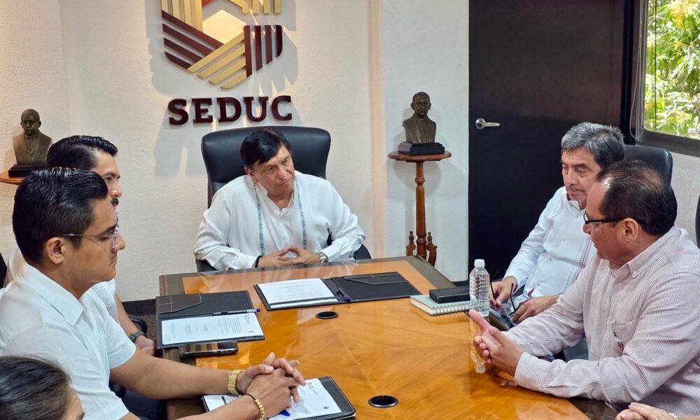 SEDUC E IEEA FIRMAN CARTA COMPROMISO PARA IMPULSAR LA ALFABETIZACIÓN EN CAMPECHE