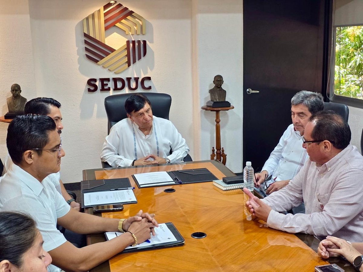 SEDUC E IEEA FIRMAN CARTA COMPROMISO PARA IMPULSAR LA ALFABETIZACIÓN EN CAMPECHE