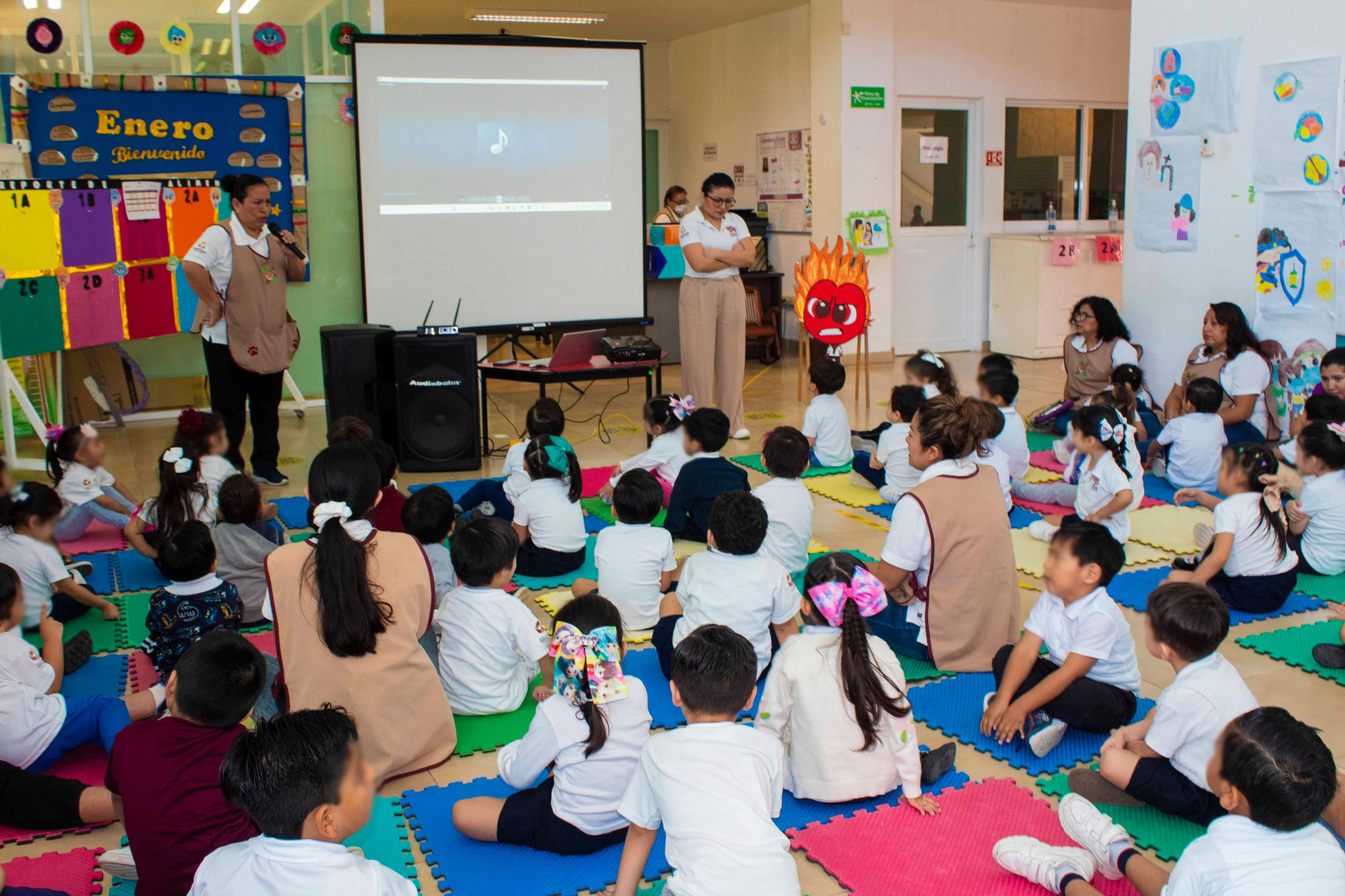 TALLER SOCIOEMOCIONAL CENDI ISSSTECAM