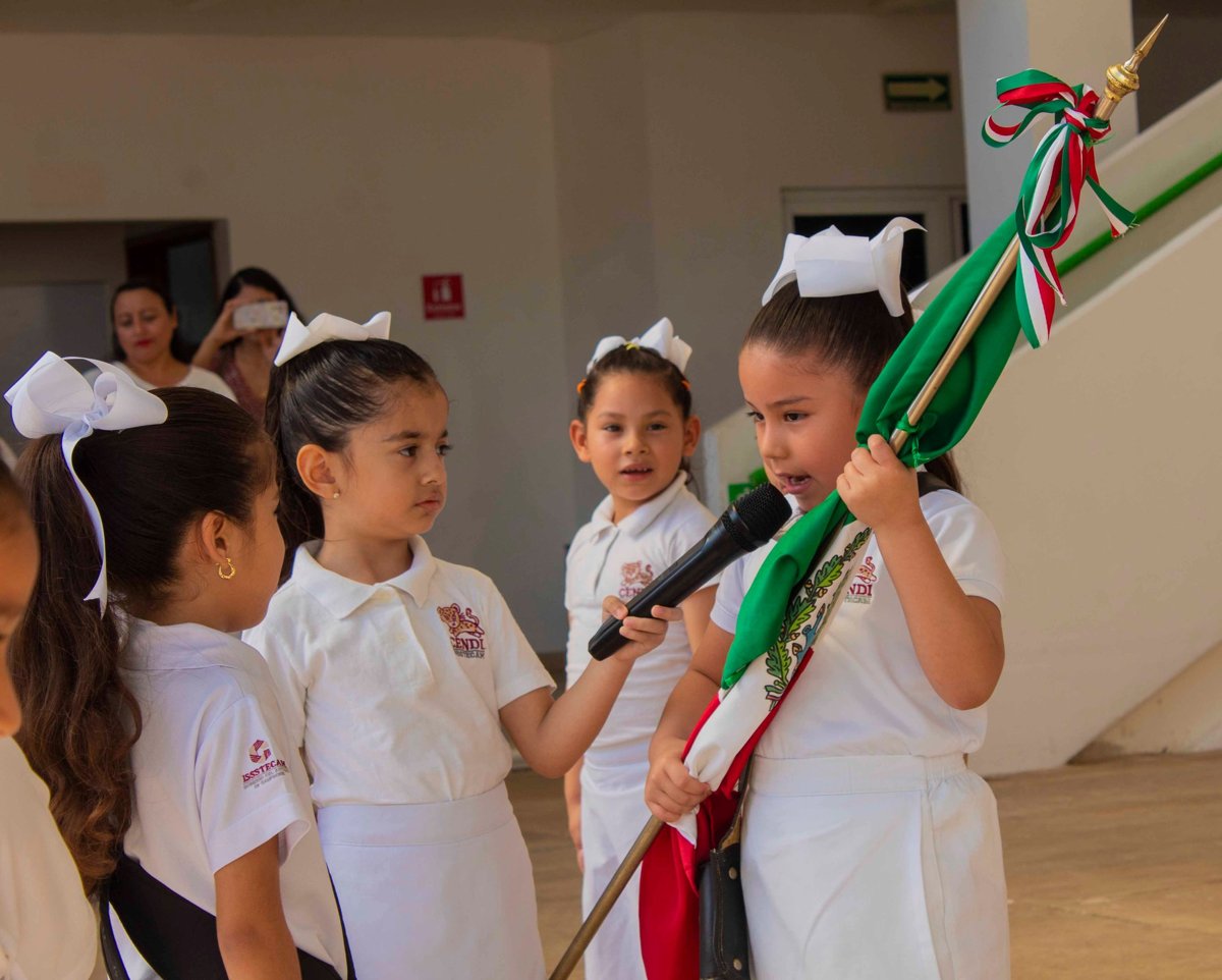 CAMBIO DE ESCOLTA DE PREESCOLAR CENDI ISSSTECAM