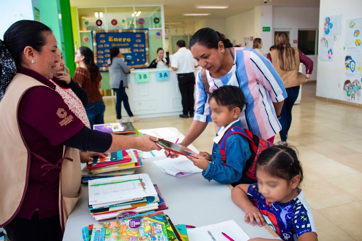 EN EL PREESCOLAR CENDI ISSSTECAM SE PROMUEVE LA LECTURA