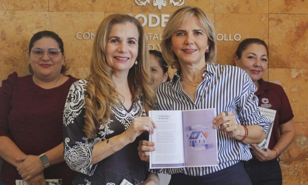 ENTREGAN LA CARTILLA DE DERECHOS DE LAS MUJERES A LAS SERVIDORAS PÚBLICAS DE LA CODESVI