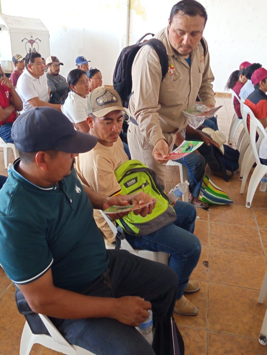 ADIESTRAN A COMISARIOS DE CANDELARIA SOBRE EL GUSANO BARRENADOR DEL GANADO