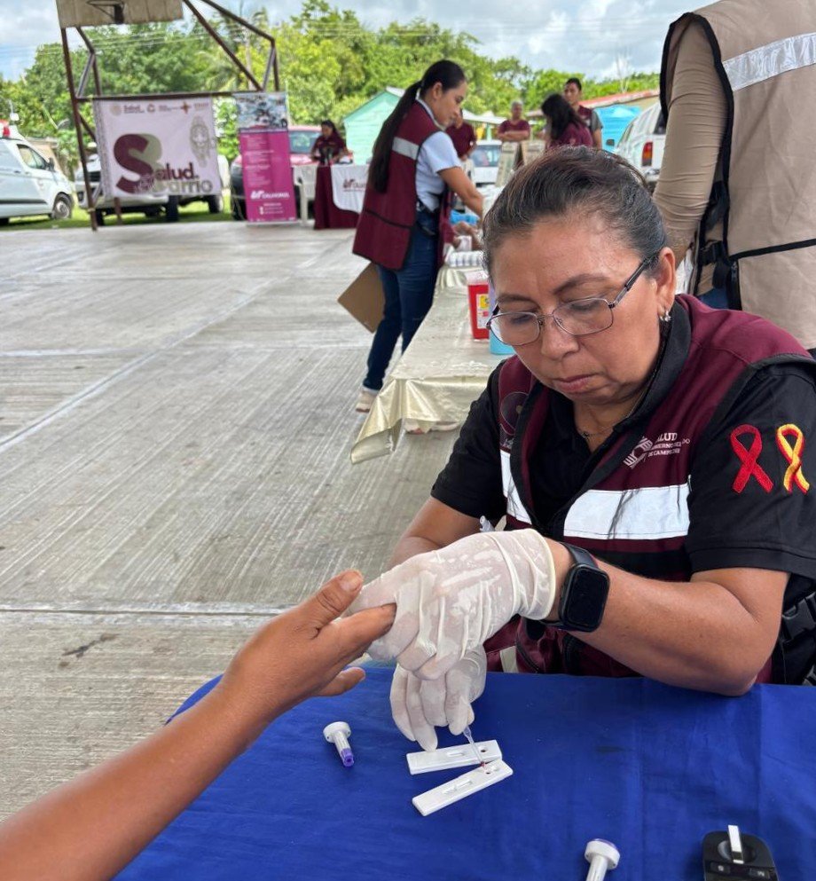 SERVICIOS GRATUITOS DE SALUD HASTA LA COMUNIDAD DE MANCOLONA EN EL MUNICIPIO DE CALAKMUL
