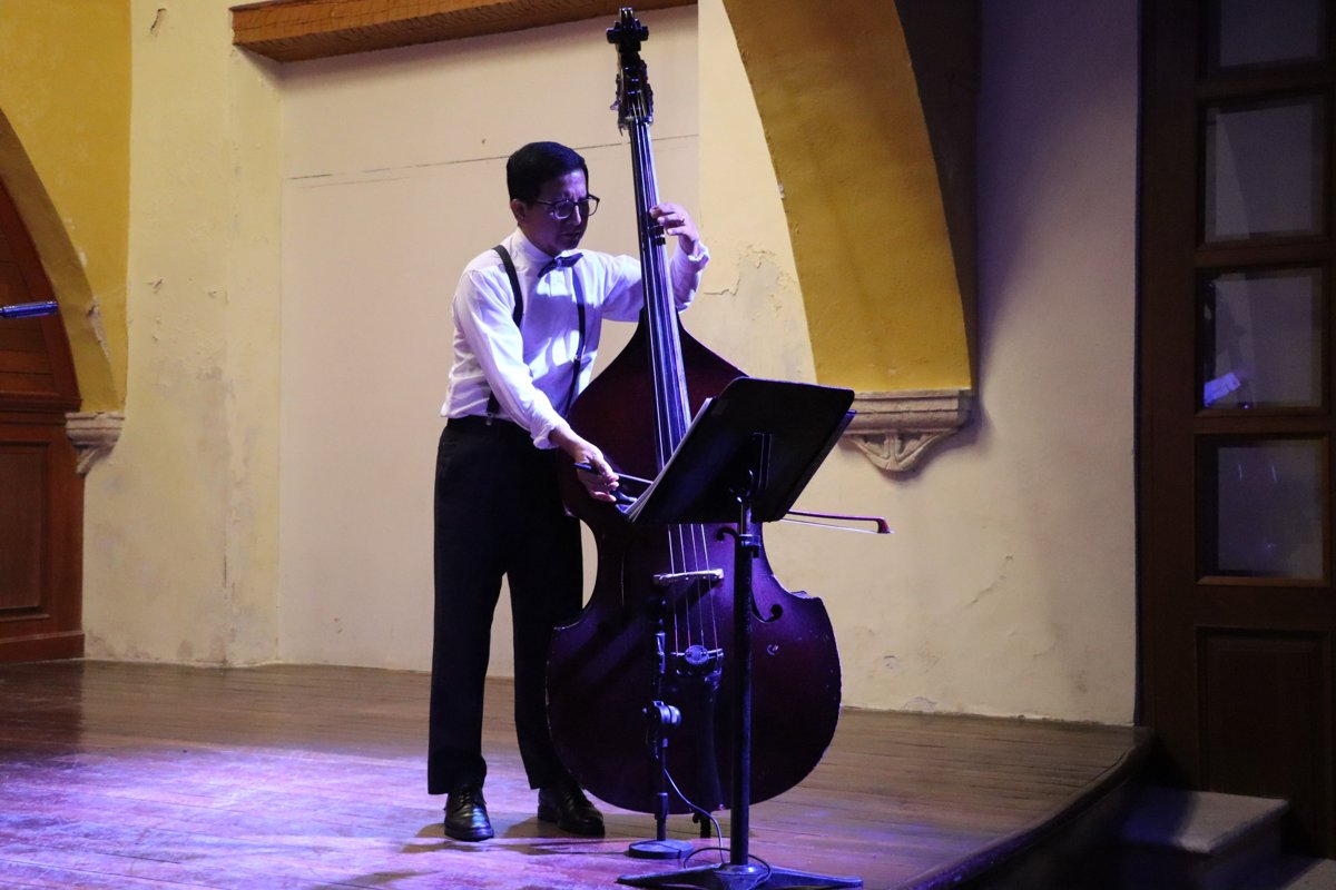 VELADA MUSICAL DE CONTRABAJO Y PIANO DELEITA EN EL AUDITORIO “HERNÁN LORÍA PÉREZ”