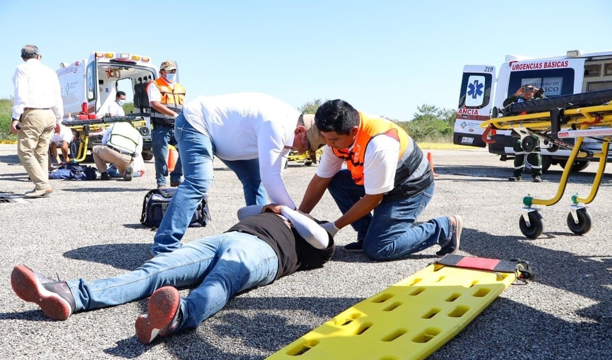 INTENSIFICA EL CRUM CAPACITACIÓN A OPERADORES DE AMBULANCIAS