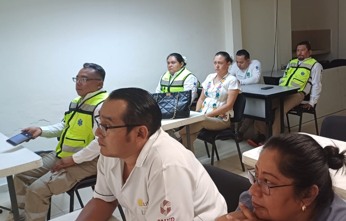 CAPACITAN A PERSONAL DEL SAMU EN CRISIS EMOCIONALES Y PRIMEROS AUXILIOS PSICOLÓGICOS