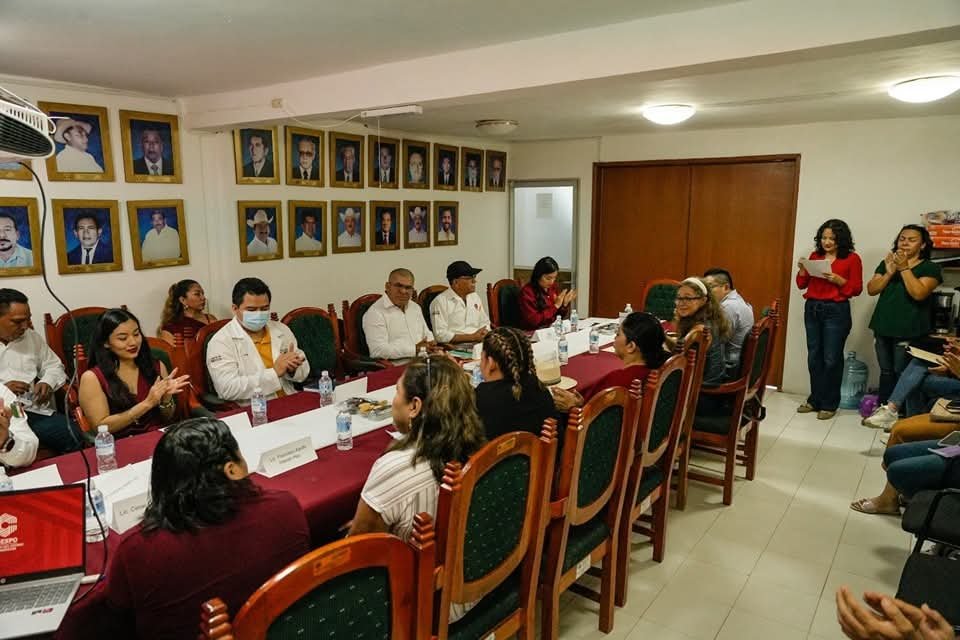 IMEC Y COESPO IMPULSAN GRUPOS MUNICIPALES PARA PREVENIR EL EMBARAZO ADOLESCENTE