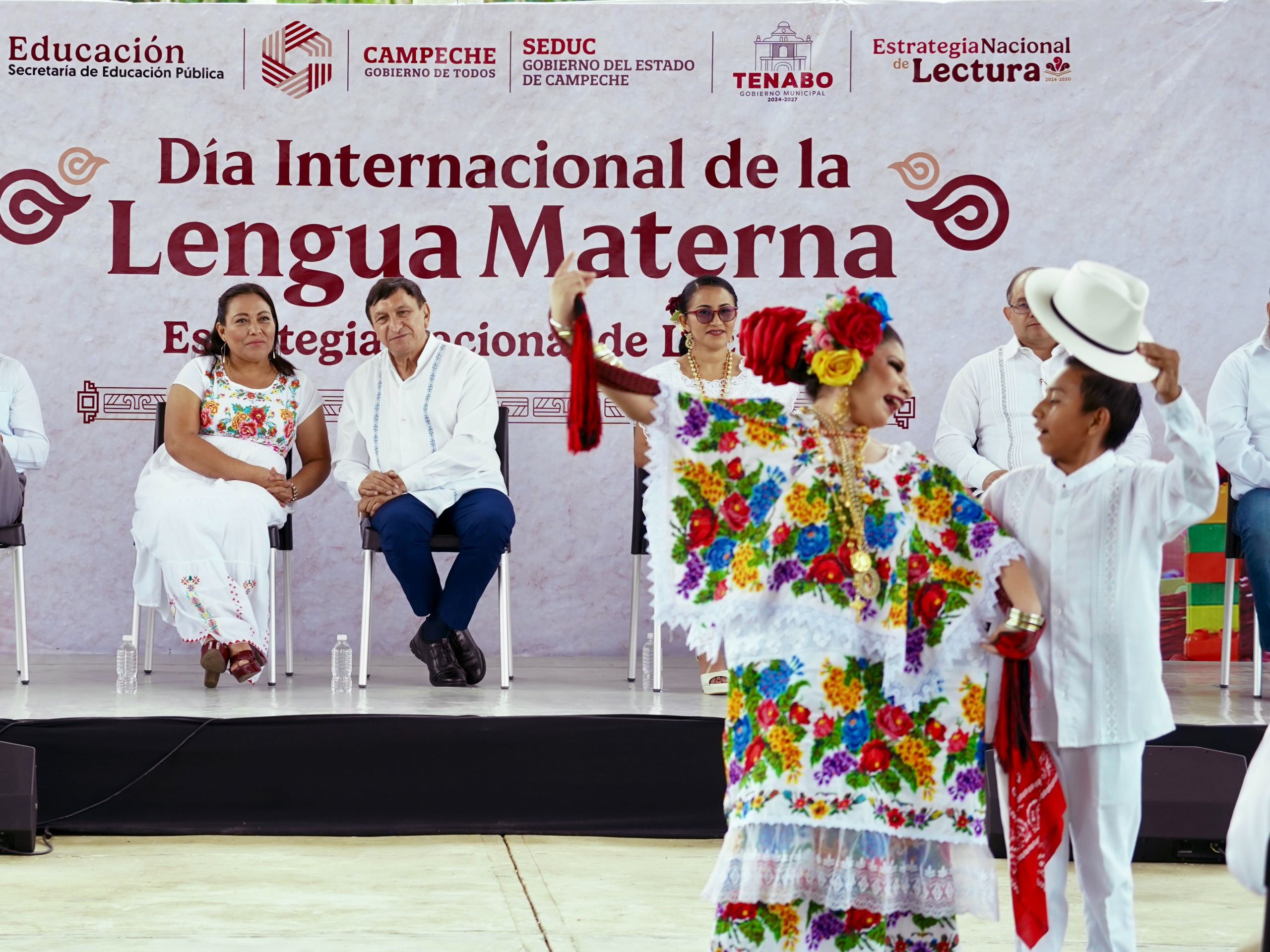MARATÓN DE LECTURA EN MAYA Y ESPAÑOL EN CONMEMORACIÓN AL DÍA INTERNACIONAL DE LA LENGUA MATERNA