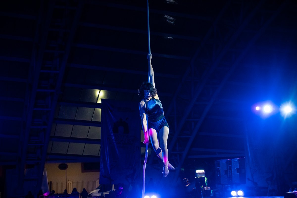 EL X ENCUENTRO CIRCENSE CAUTIVA A CAMPECHE CON UNA NOCHE DE MAGIA Y ACROBACIAS