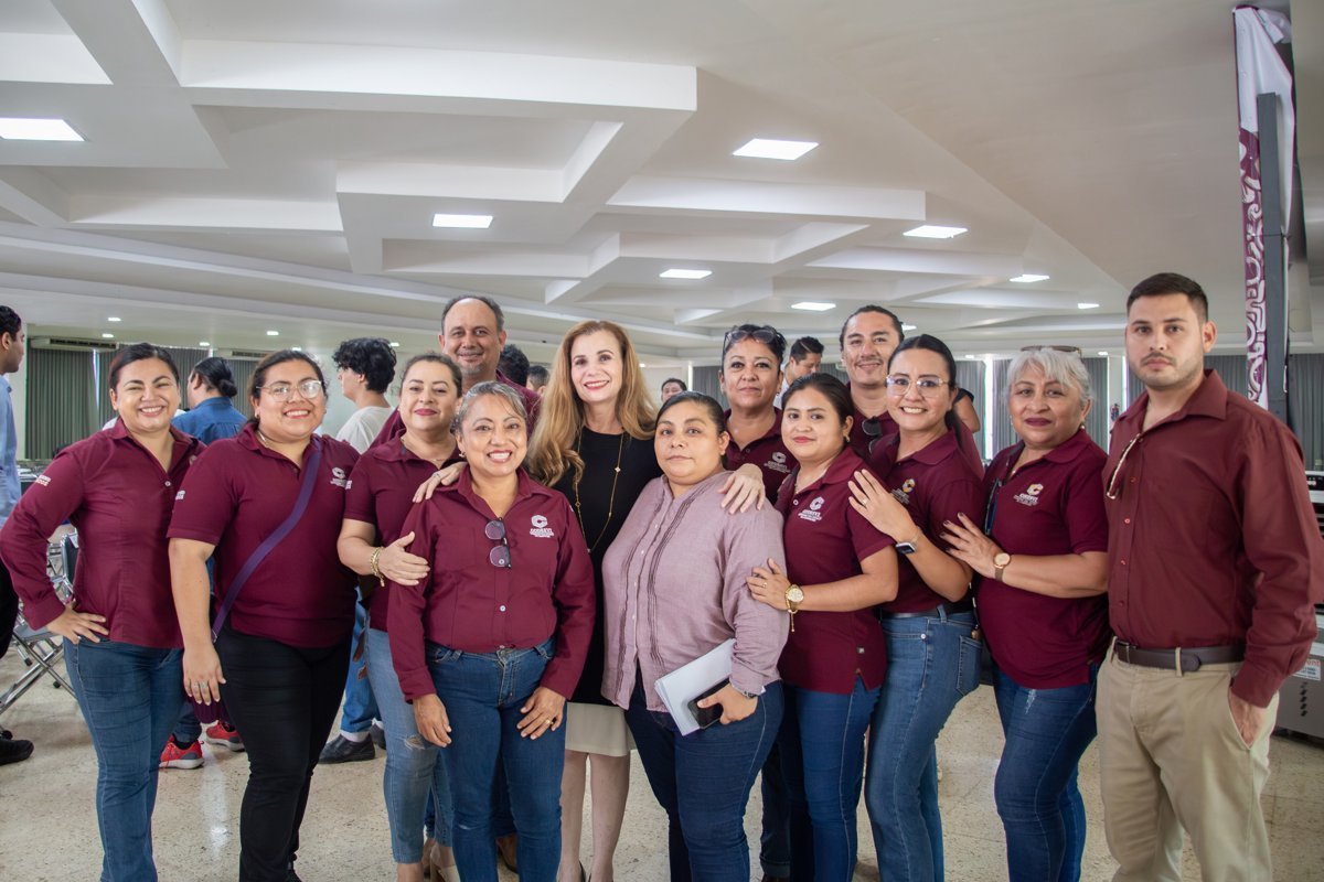 CAMPECHE AVANZA CON CERTEZA JURÍDICA PARA CIENTOS DE FAMILIAS