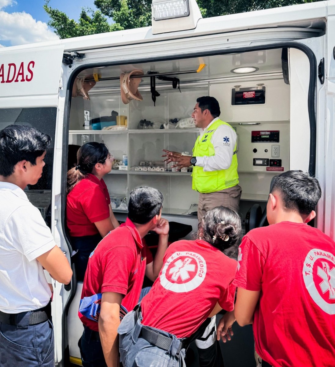 MÁS PARAMÉDICOS PARA REFORZAR LA ATENCIÓN MÉDICA PREHOSPITALARIA