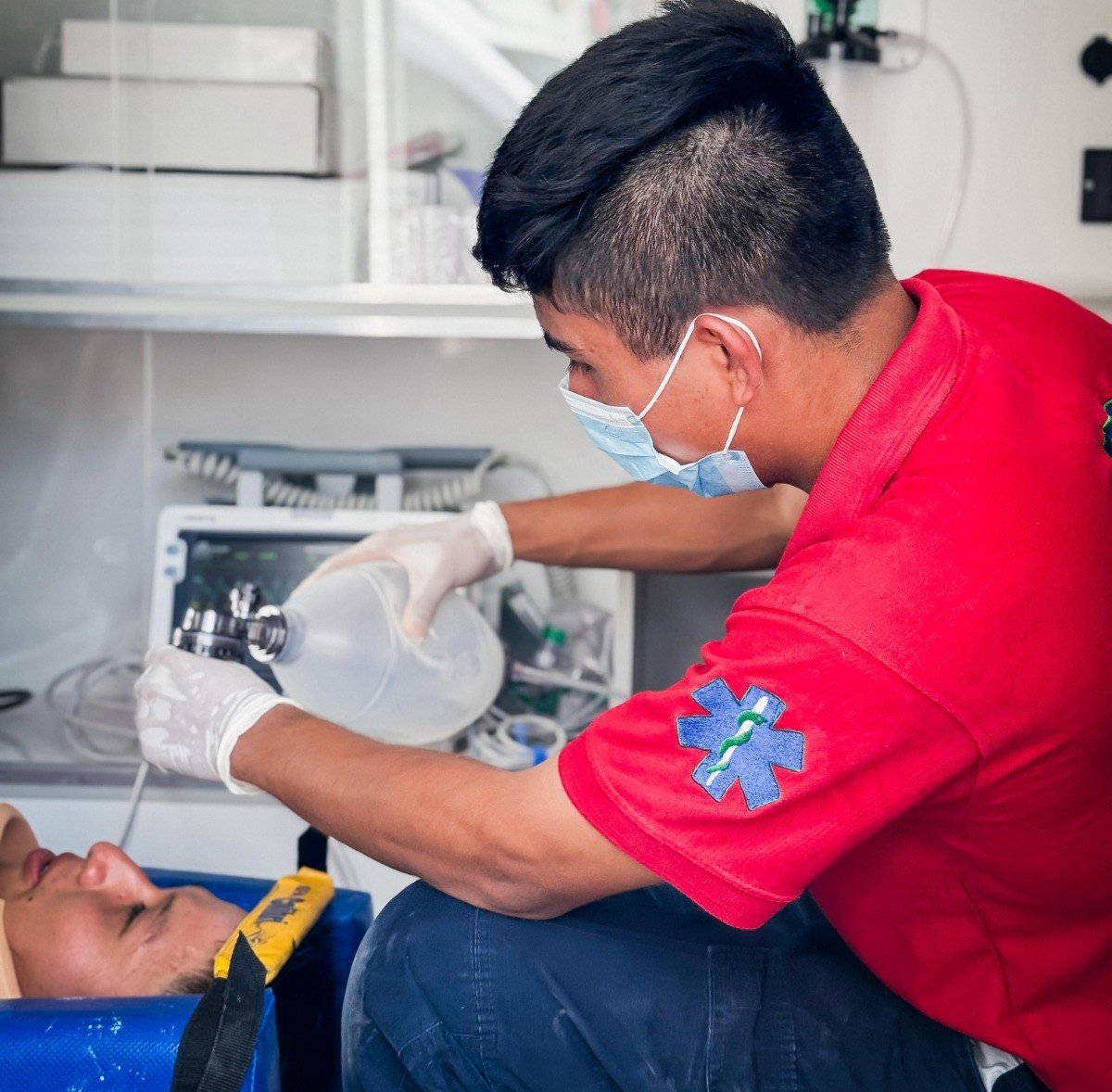 MÁS PARAMÉDICOS PARA REFORZAR LA ATENCIÓN MÉDICA PREHOSPITALARIA
