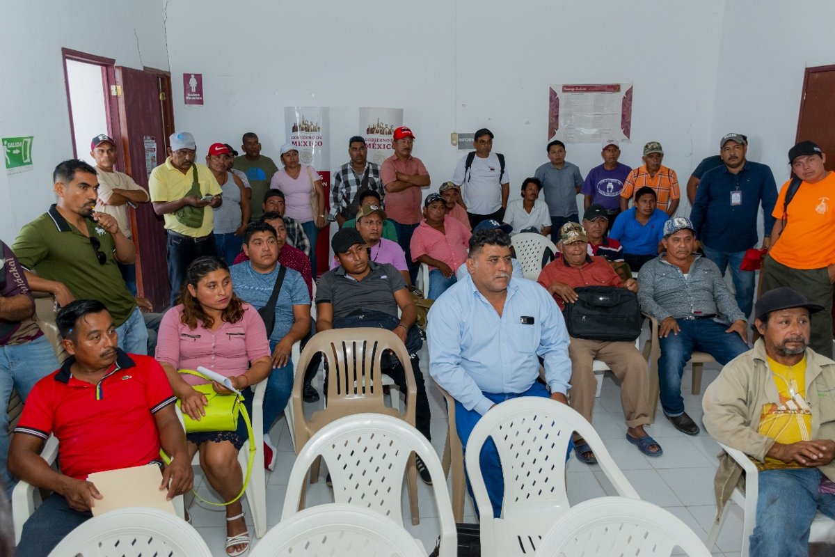 REUNIÓN EN CALAKMUL CON COMISARIOS EJIDALES