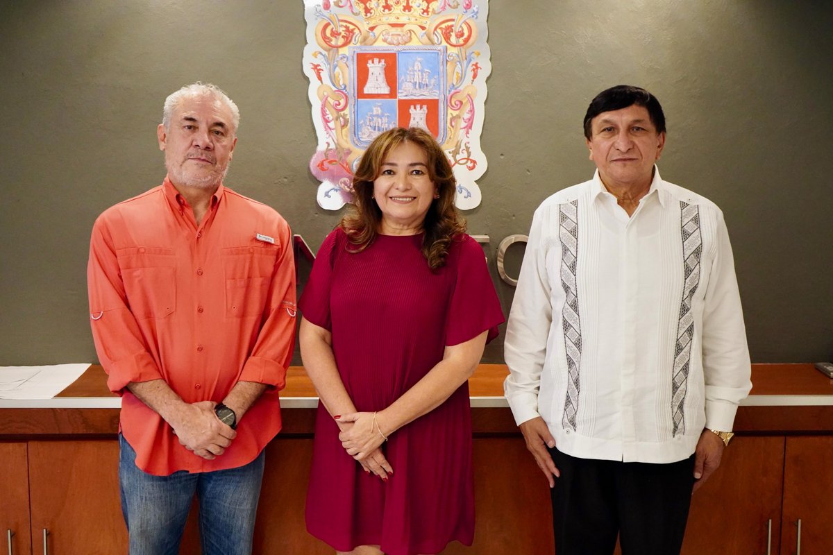 SE REÚNE SECRETARIO DE EDUCACIÓN, VÍCTOR SARMIENTO, CON NUEVA TITULAR DEL INIFEEC