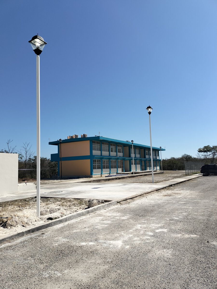 OBRAS EN EL CENTRO DE INVESTIGACIÓN DEL TECNOLÓGICO DE CAMPECHE