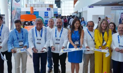 RECORRIDO POR EL PABELLÓN DE EXPOSITORES EN EL FORO INDUSTRIAL PORTUARIO