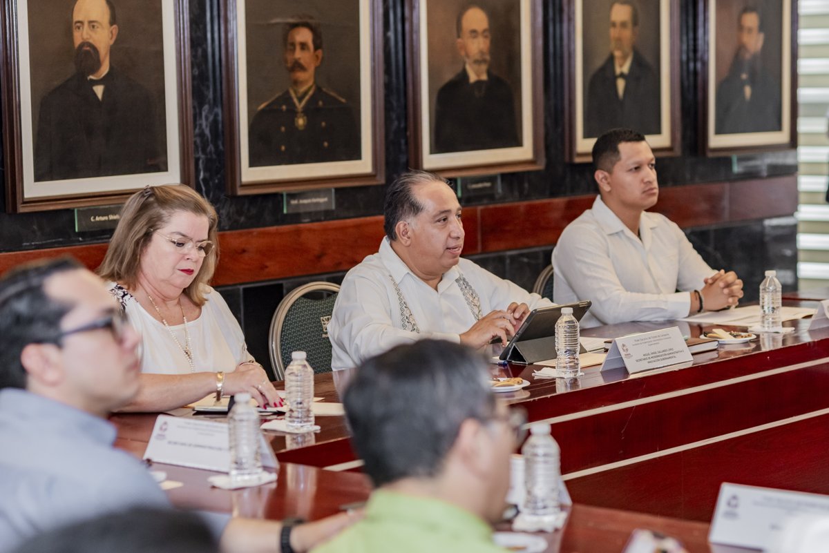 PRESENTACIÓN DEL SISTEMA DE MONITOREO Y EVALUACIÓN GUBERNAMENTAL (SIMEG) PARA EL ESTADO DE CAMPECHE