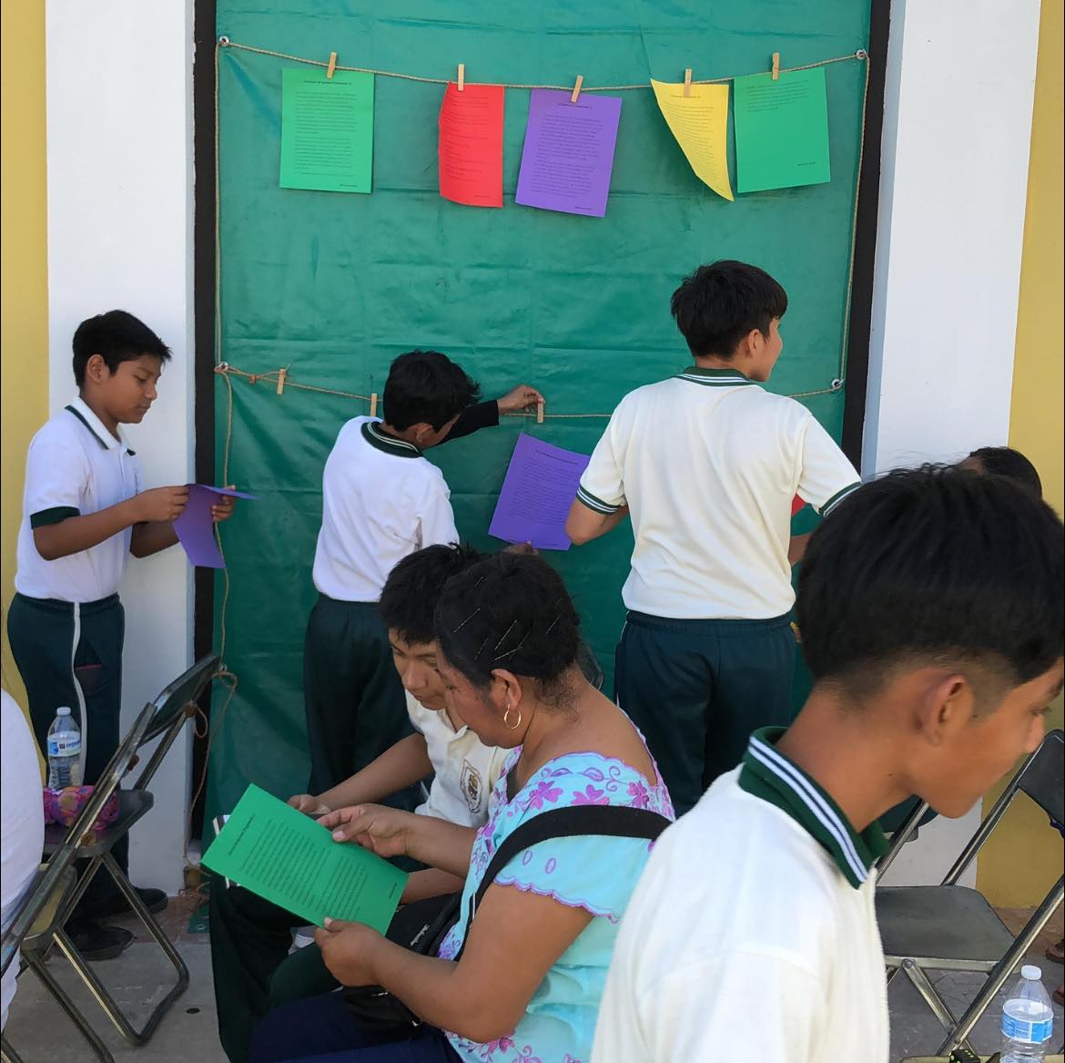 LEEN OBRAS DE HERNÁN LARA ZAVALA EN HOMENAJE A SU TRABAJO LITERARIO