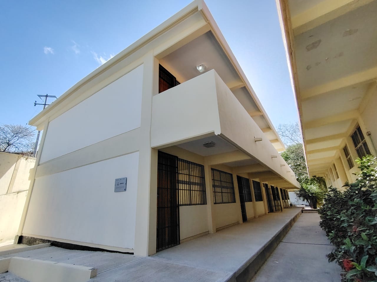 SE REALIZA ACTO DE ENTREGA-RECEPCIÓN DE NUEVAS AULAS EDUCATIVAS EN CAMPUS V DEL INSTITUTO CAMPECHANO