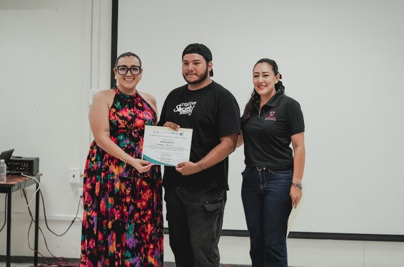 PLANTEL CAMPECHE PROYECTO "DE LA CALLE A LA ESCUELA"