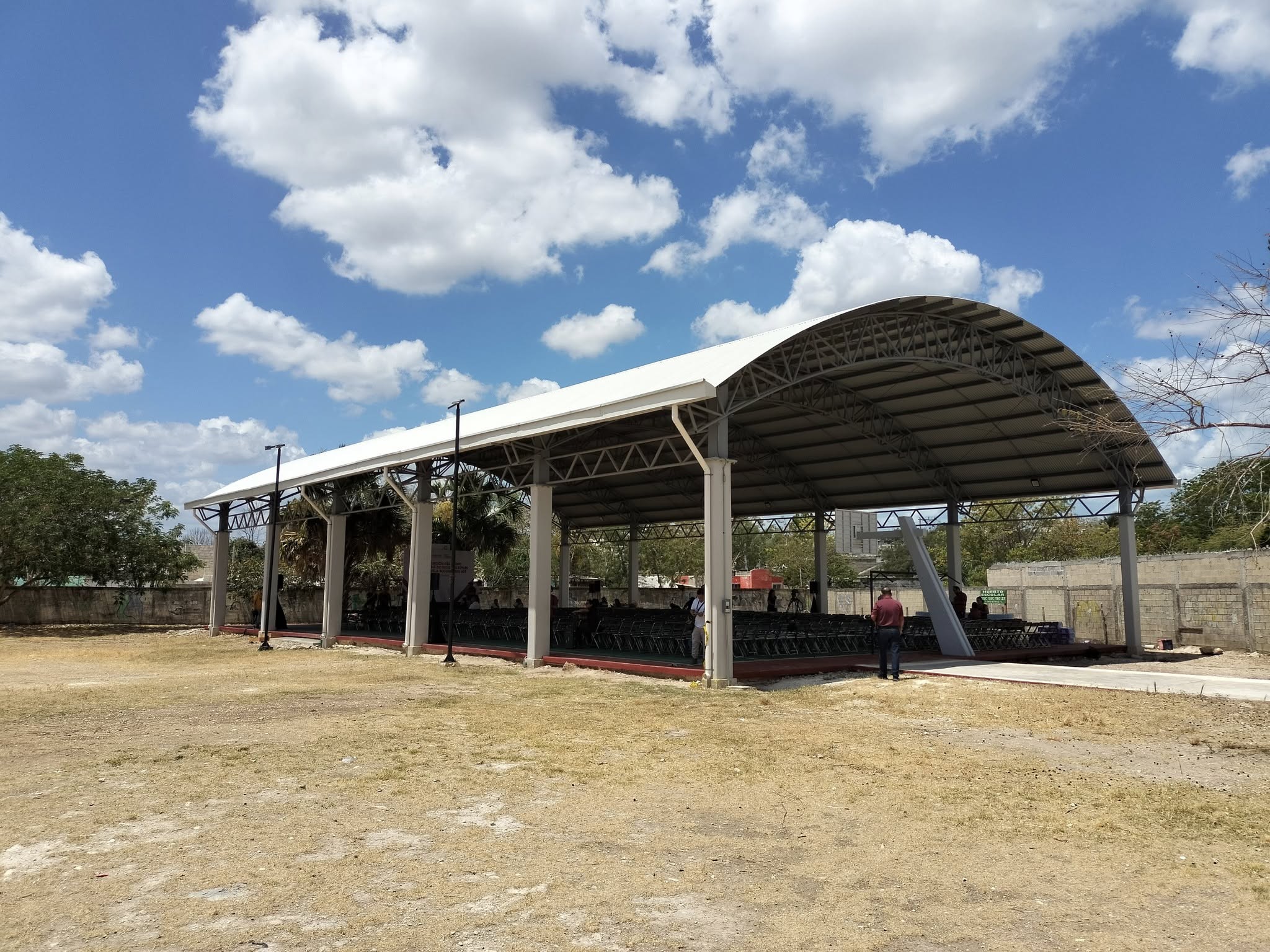 SE INAUGURA DOMO EN CANCHA DE USOS MULTIPLES EN LA ESCUELA SECUNDARIA TECNICA 27