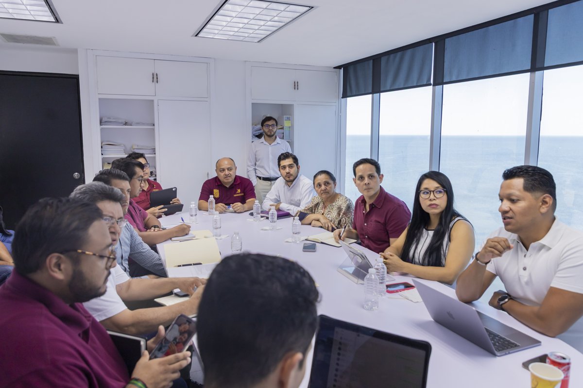 PREPARATIVOS PARA EL CUARTO INFORME DE GOBIERNO DEL ESTADO DE CAMPECHE