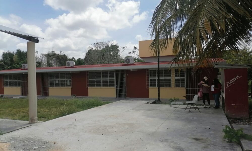 REHABILITACION DE INFRAESTRUCTURA EN TELESECUNDARIA #68 EN HOPELCHEN