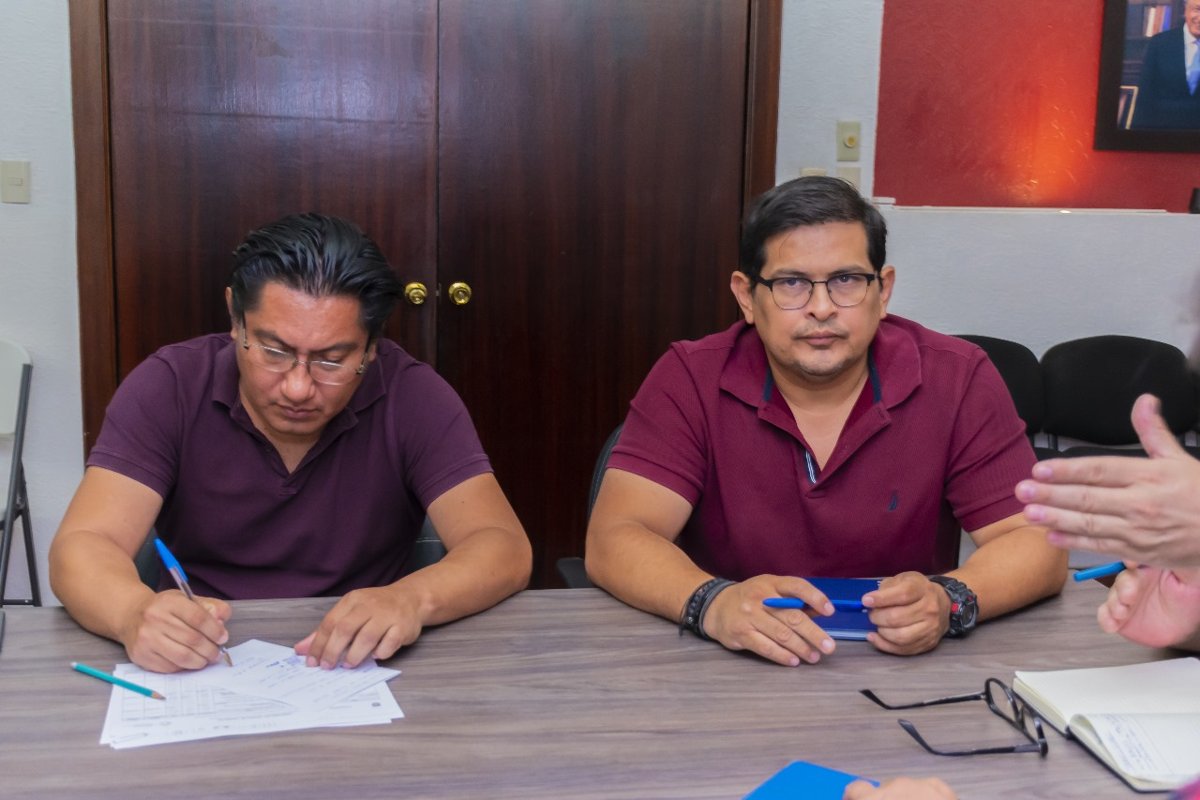 REUNIÓN CON AUTORIDADES DE LAURELES, CAMPECHE