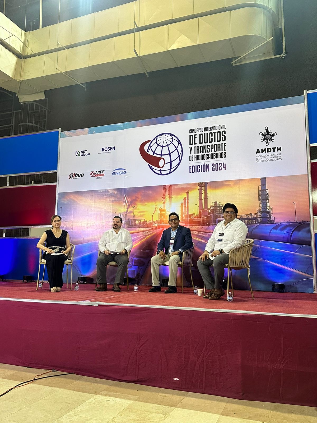 PANEL: "FORTALECIENDO LA CADENA DE SUMINISTRO ENERGÉTICO EN EL GOLFO DE MÉXICO"