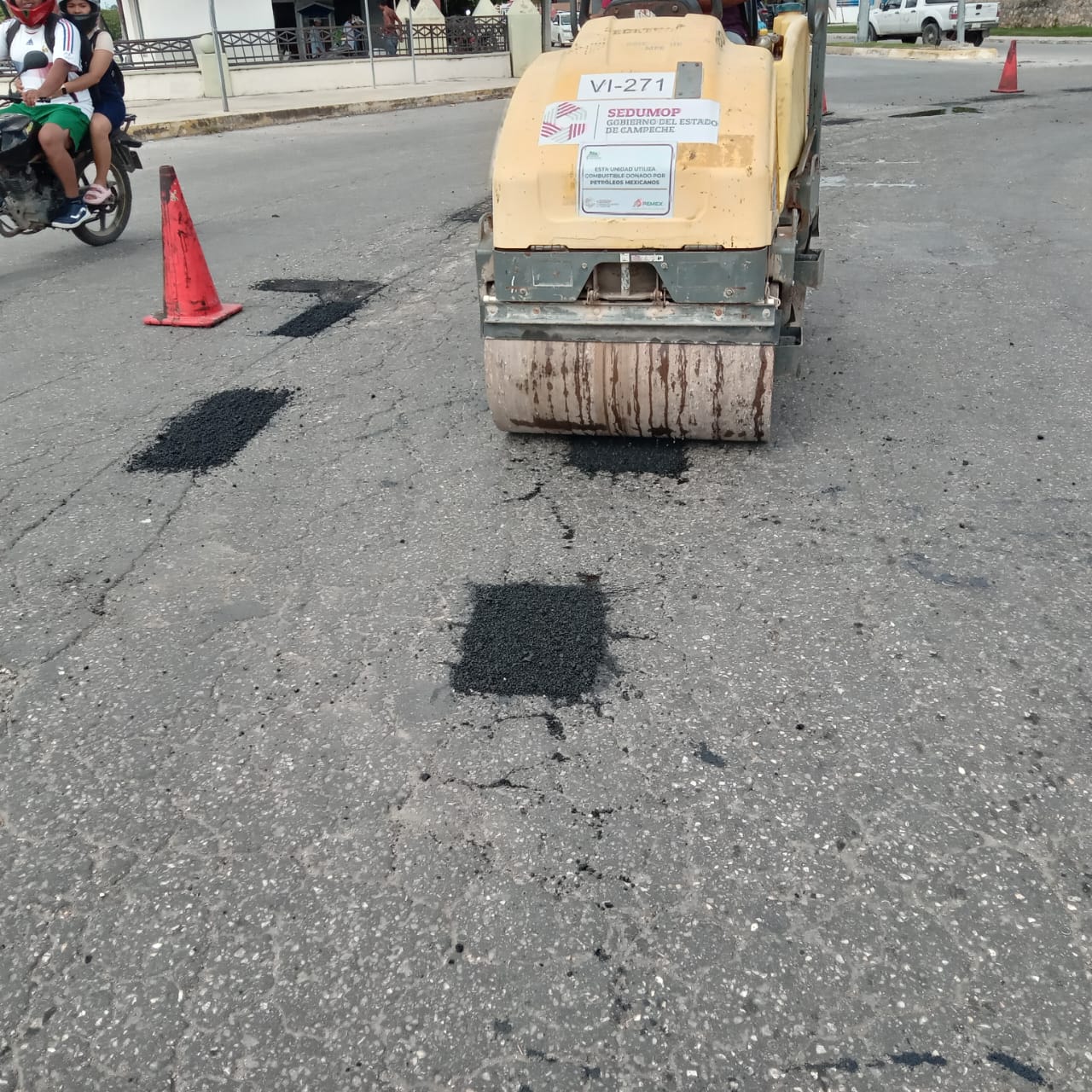 PAVIMENTACIÓN EN LA AV. FRANCISCO I. MADERO, SAN FRANCISCO DE CAMPECHE