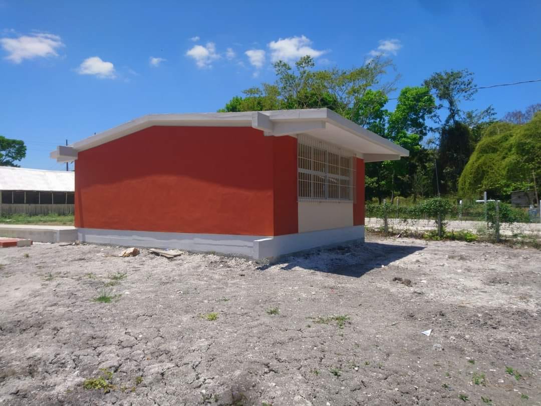 CONSTRUYE INIFEEC AULA DIDÁCTICA EN NUEVA VIDA CALAKMUL