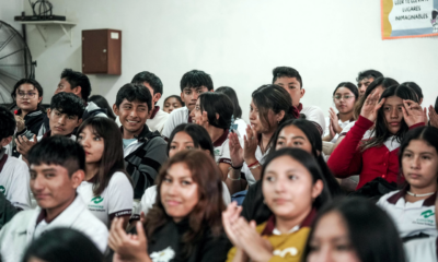 AUTORA PARTICIPO EN SEMANA DEL LIBRO PLANTEL DZITBALCHÉ
