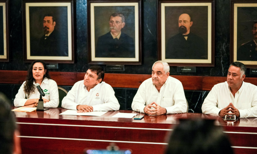 PLANTEL CAMPECHE SENSIBILIZACON Y RECOLECTA PET SEMANA CONALEP EN LA COMUNIDAD FORMANDO ALUMNOS CON COMPROMISO Y RESPONSABILIDAD SOCIAL APOYO A LA COMUNIDAD POR PARTE DE LA COMUNIDAD ESTUDIANTIL